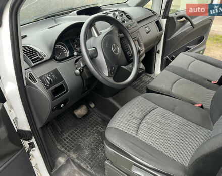 Білий Мерседес Віто, об'ємом двигуна 2.14 л та пробігом 195 тис. км за 14999 $, фото 26 на Automoto.ua