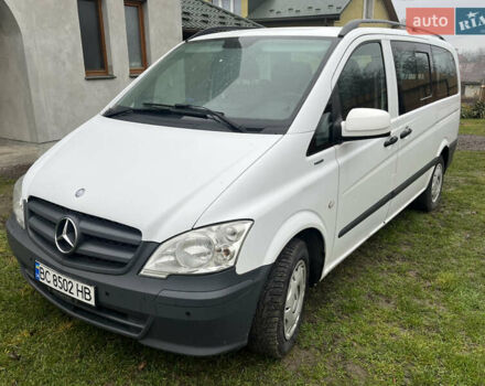 Білий Мерседес Віто, об'ємом двигуна 2.14 л та пробігом 195 тис. км за 14999 $, фото 1 на Automoto.ua