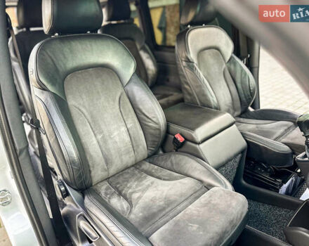 Белый Мерседес Вито, объемом двигателя 2.2 л и пробегом 252 тыс. км за 13999 $, фото 11 на Automoto.ua