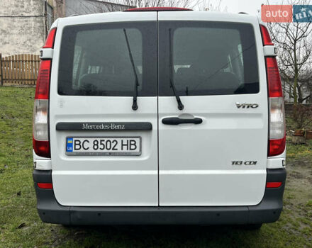 Білий Мерседес Віто, об'ємом двигуна 2.14 л та пробігом 195 тис. км за 14999 $, фото 7 на Automoto.ua