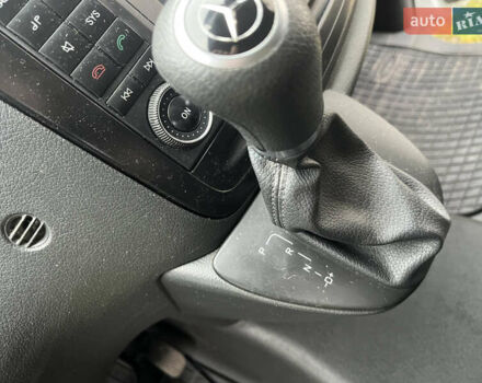 Білий Мерседес Віто, об'ємом двигуна 2.14 л та пробігом 195 тис. км за 14999 $, фото 31 на Automoto.ua