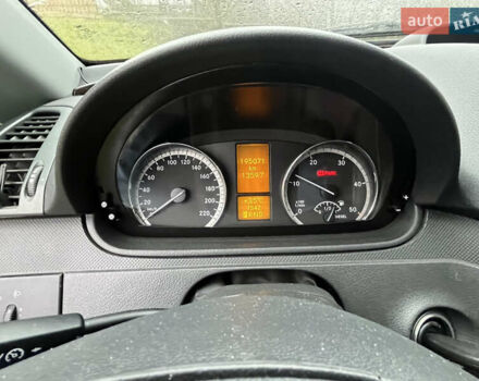 Білий Мерседес Віто, об'ємом двигуна 2.14 л та пробігом 195 тис. км за 14999 $, фото 45 на Automoto.ua