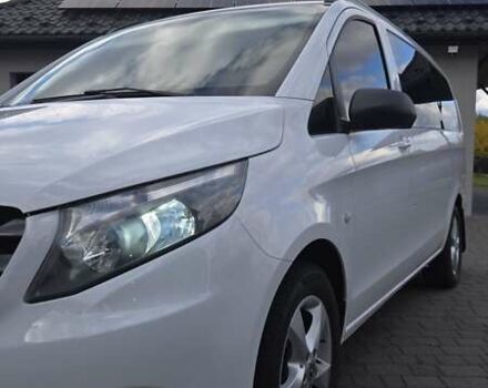 Белый Мерседес Вито, объемом двигателя 2.14 л и пробегом 254 тыс. км за 22204 $, фото 14 на Automoto.ua