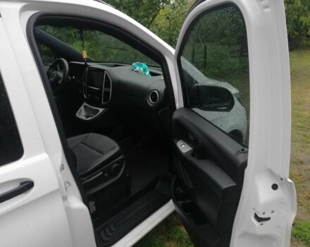 Білий Мерседес Віто, об'ємом двигуна 2 л та пробігом 89 тис. км за 15500 $, фото 14 на Automoto.ua
