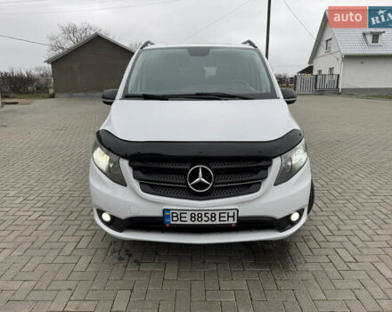 Белый Мерседес Вито, объемом двигателя 2.14 л и пробегом 244 тыс. км за 23000 $, фото 7 на Automoto.ua