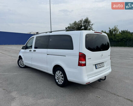 Белый Мерседес Вито, объемом двигателя 2.2 л и пробегом 232 тыс. км за 17800 $, фото 8 на Automoto.ua