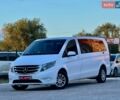 Белый Мерседес Вито, объемом двигателя 2.15 л и пробегом 303 тыс. км за 18999 $, фото 1 на Automoto.ua