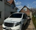 Белый Мерседес Вито, объемом двигателя 2.2 л и пробегом 148 тыс. км за 22000 $, фото 1 на Automoto.ua