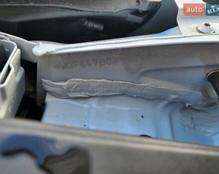 Белый Мерседес Вито, объемом двигателя 2.2 л и пробегом 297 тыс. км за 14300 $, фото 15 на Automoto.ua