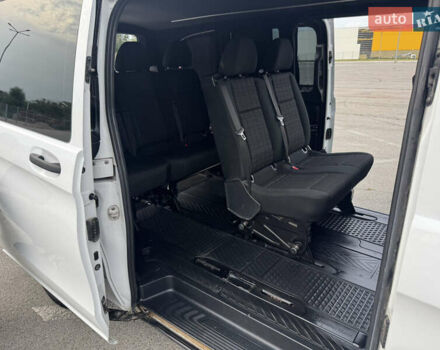 Белый Мерседес Вито, объемом двигателя 2.2 л и пробегом 232 тыс. км за 17800 $, фото 12 на Automoto.ua