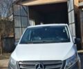 Белый Мерседес Вито, объемом двигателя 1.6 л и пробегом 233 тыс. км за 16000 $, фото 1 на Automoto.ua