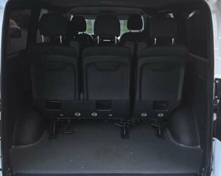 Белый Мерседес Вито, объемом двигателя 2.14 л и пробегом 254 тыс. км за 22204 $, фото 27 на Automoto.ua