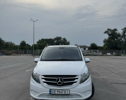Белый Мерседес Вито, объемом двигателя 2.2 л и пробегом 232 тыс. км за 17800 $, фото 2 на Automoto.ua