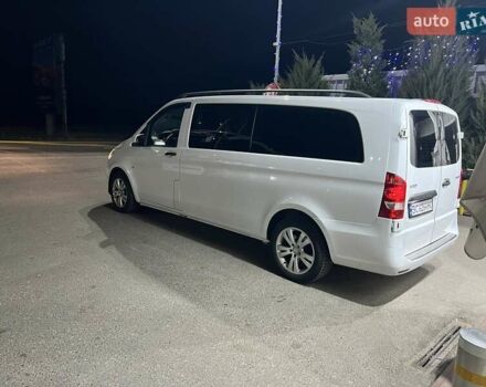 Белый Мерседес Вито, объемом двигателя 2.14 л и пробегом 362 тыс. км за 19250 $, фото 4 на Automoto.ua