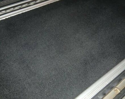 Белый Мерседес Вито, объемом двигателя 2.14 л и пробегом 378 тыс. км за 18500 $, фото 20 на Automoto.ua