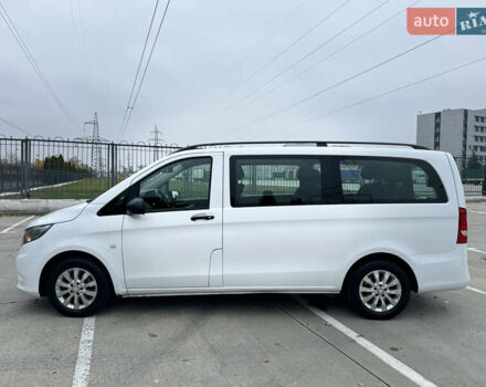 Белый Мерседес Вито, объемом двигателя 1.6 л и пробегом 117 тыс. км за 23500 $, фото 7 на Automoto.ua