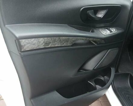 Белый Мерседес Вито, объемом двигателя 2.14 л и пробегом 378 тыс. км за 18500 $, фото 11 на Automoto.ua