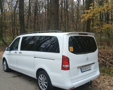 Белый Мерседес Вито, объемом двигателя 2.14 л и пробегом 378 тыс. км за 18500 $, фото 5 на Automoto.ua