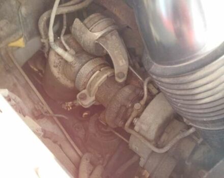 Белый Мерседес Вито, объемом двигателя 2.14 л и пробегом 285 тыс. км за 21500 $, фото 10 на Automoto.ua