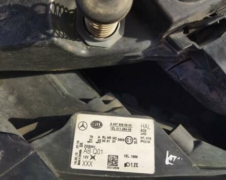 Белый Мерседес Вито, объемом двигателя 2.14 л и пробегом 285 тыс. км за 21500 $, фото 25 на Automoto.ua