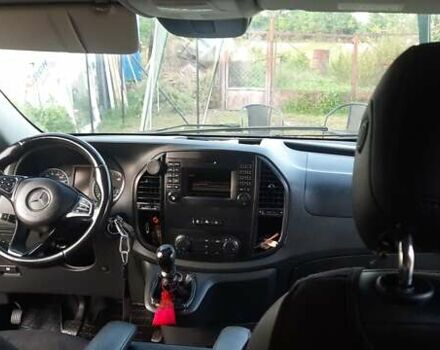 Белый Мерседес Вито, объемом двигателя 2.14 л и пробегом 300 тыс. км за 16500 $, фото 11 на Automoto.ua