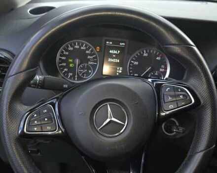 Белый Мерседес Вито, объемом двигателя 2.14 л и пробегом 254 тыс. км за 22204 $, фото 25 на Automoto.ua