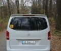 Белый Мерседес Вито, объемом двигателя 2.14 л и пробегом 378 тыс. км за 18500 $, фото 3 на Automoto.ua