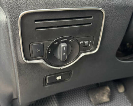 Белый Мерседес Вито, объемом двигателя 2.14 л и пробегом 244 тыс. км за 23000 $, фото 14 на Automoto.ua