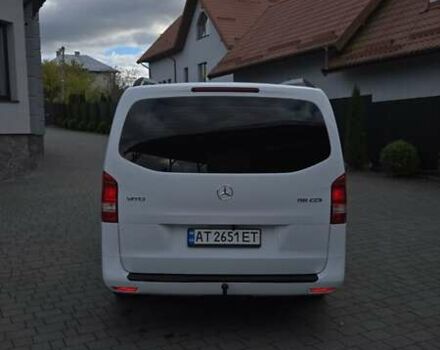 Белый Мерседес Вито, объемом двигателя 2.14 л и пробегом 254 тыс. км за 22204 $, фото 3 на Automoto.ua