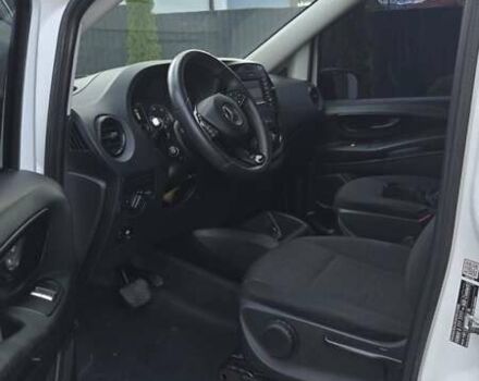 Белый Мерседес Вито, объемом двигателя 2.14 л и пробегом 254 тыс. км за 22204 $, фото 15 на Automoto.ua