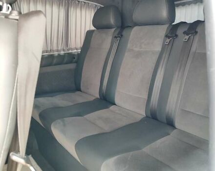 Белый Мерседес Вито, объемом двигателя 2.14 л и пробегом 264 тыс. км за 20001 $, фото 12 на Automoto.ua