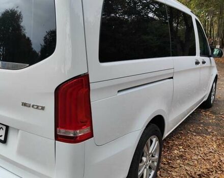 Белый Мерседес Вито, объемом двигателя 2.14 л и пробегом 264 тыс. км за 20001 $, фото 4 на Automoto.ua