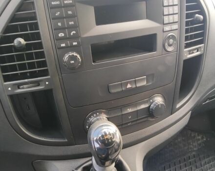 Мерседес Вито 2016 в Хмельницком на Automoto.ua Белый Мерседес Вито, объемом двигателя 1.6 л и пробегом 280 тыс. км за 16000 $, фото 3 на Automoto.ua