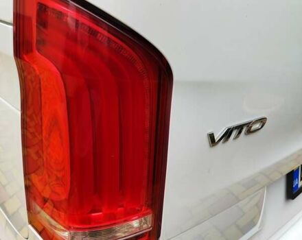 Белый Мерседес Вито, объемом двигателя 2.14 л и пробегом 264 тыс. км за 20001 $, фото 11 на Automoto.ua