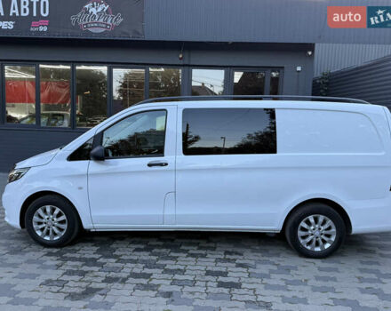 Белый Мерседес Вито, объемом двигателя 2.14 л и пробегом 265 тыс. км за 23800 $, фото 8 на Automoto.ua