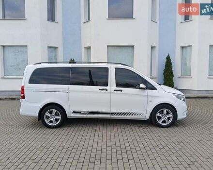 Белый Мерседес Вито, объемом двигателя 2.14 л и пробегом 242 тыс. км за 17900 $, фото 6 на Automoto.ua