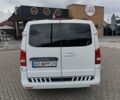 Белый Мерседес Вито, объемом двигателя 2.2 л и пробегом 285 тыс. км за 22000 $, фото 6 на Automoto.ua