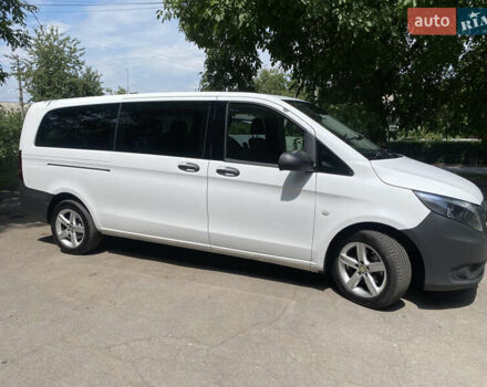 Мерседес Вито 2016 в Умани на Automoto.ua Белый Мерседес Вито, объемом двигателя 2.14 л и пробегом 272 тыс. км за 20900 $, фото 12 на Automoto.ua