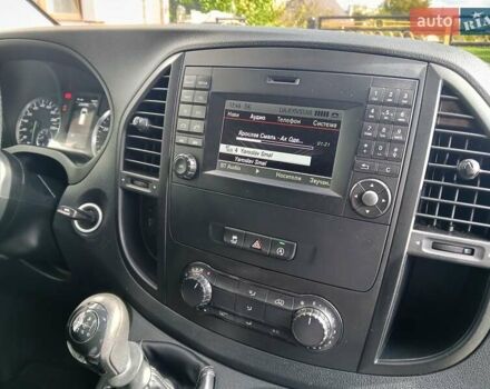 Белый Мерседес Вито, объемом двигателя 2.14 л и пробегом 242 тыс. км за 17900 $, фото 20 на Automoto.ua