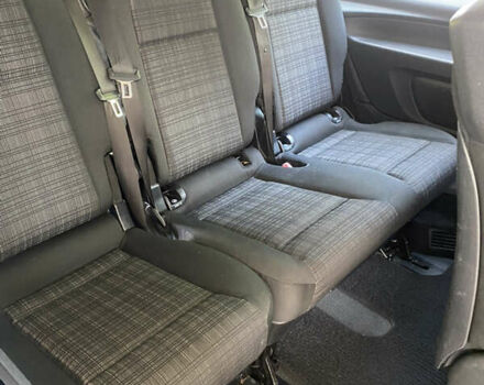 Белый Мерседес Вито, объемом двигателя 2.2 л и пробегом 275 тыс. км за 19900 $, фото 28 на Automoto.ua