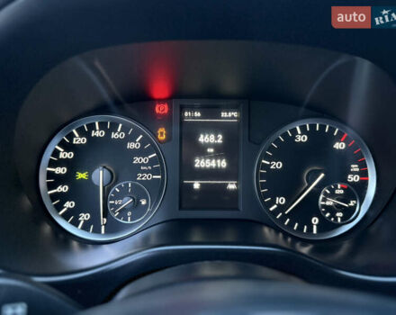 Белый Мерседес Вито, объемом двигателя 2.14 л и пробегом 265 тыс. км за 23800 $, фото 14 на Automoto.ua