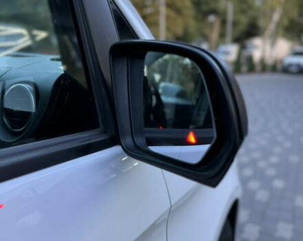 Белый Мерседес Вито, объемом двигателя 2.14 л и пробегом 265 тыс. км за 23800 $, фото 25 на Automoto.ua