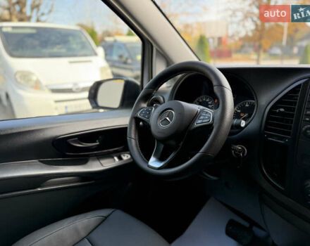 Білий Мерседес Віто, об'ємом двигуна 2.2 л та пробігом 308 тис. км за 21800 $, фото 21 на Automoto.ua