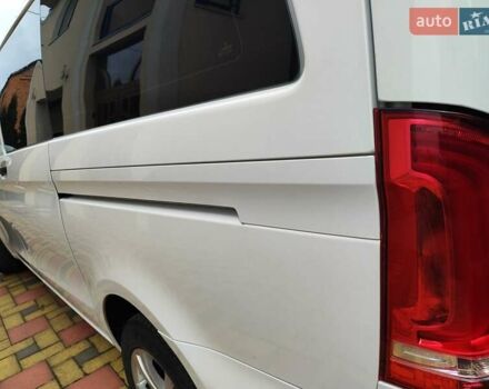Белый Мерседес Вито, объемом двигателя 2.14 л и пробегом 264 тыс. км за 20001 $, фото 34 на Automoto.ua