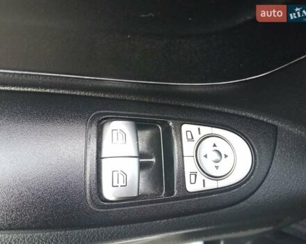 Белый Мерседес Вито, объемом двигателя 2.14 л и пробегом 242 тыс. км за 17900 $, фото 14 на Automoto.ua