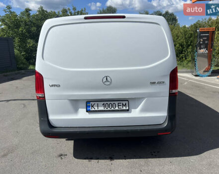 Білий Мерседес Віто, об'ємом двигуна 2.14 л та пробігом 220 тис. км за 19800 $, фото 1 на Automoto.ua