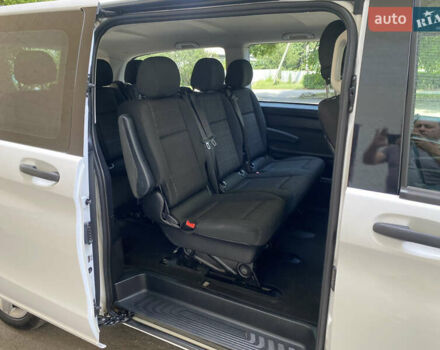 Белый Мерседес Вито, объемом двигателя 2.2 л и пробегом 275 тыс. км за 19900 $, фото 29 на Automoto.ua