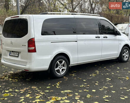 Белый Мерседес Вито, объемом двигателя 1.6 л и пробегом 340 тыс. км за 16500 $, фото 3 на Automoto.ua