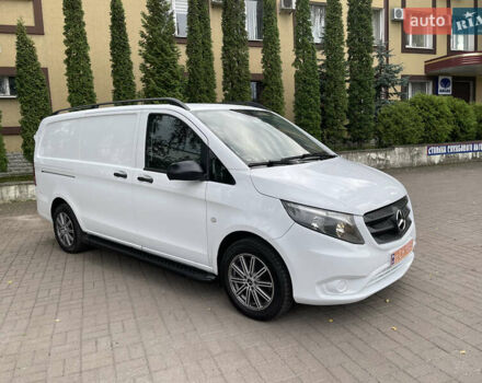 Белый Мерседес Вито, объемом двигателя 2.14 л и пробегом 310 тыс. км за 17500 $, фото 15 на Automoto.ua