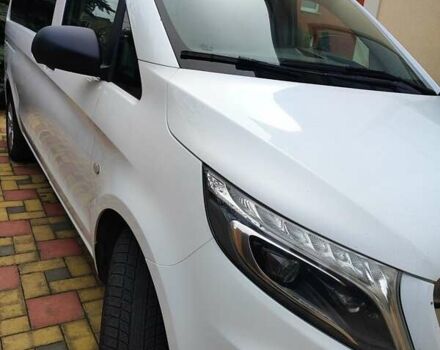 Белый Мерседес Вито, объемом двигателя 2.14 л и пробегом 264 тыс. км за 20001 $, фото 23 на Automoto.ua